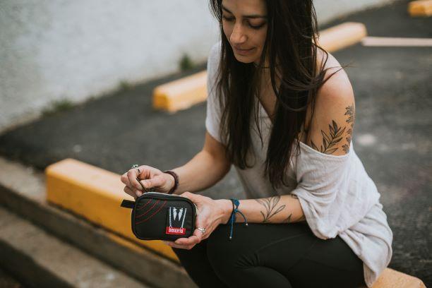 Omerta Boss Smell Proof Padded Pouch | Optional Zipper Lock | Carbon Filter Technology Odor Eliminator | Storage container